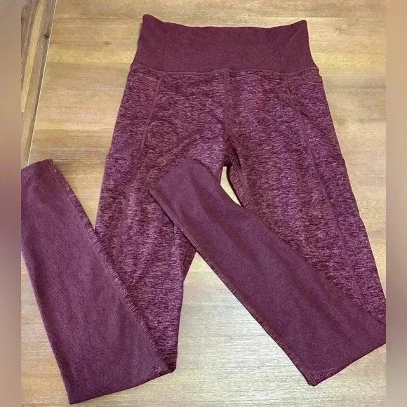Athleta Exhale Heel tight legging - Picture 1 of 8